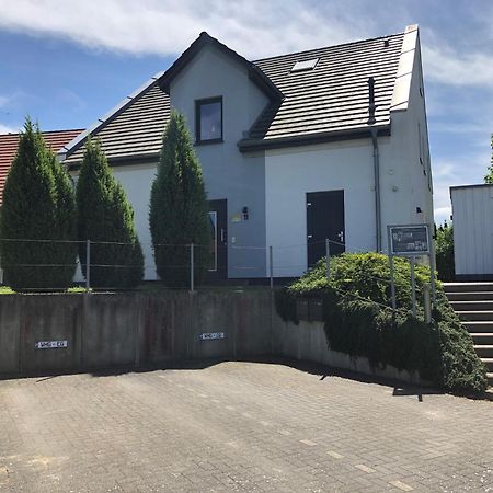 Villa Huegel _ Og_Fewo Göhren-Lebbin Buitenkant foto